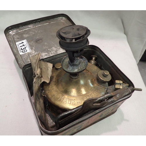 1139 - Radius no 21 Primus stove with needles and tin. P&P Group 3 (£25+VAT for the first lot and £5+VAT fo... 