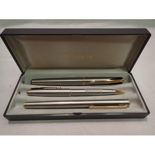 1149 - Parker box containing Parker Sonnet pencil Parker ballpoint pen and another. P&P Group 1 (£14+VAT fo... 