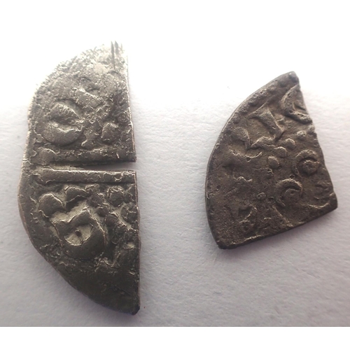 3016 - 1216 - 1272 silver cut halfpenny and farthing of Henry III. P&P Group 0 (£5+VAT for the first lot an... 