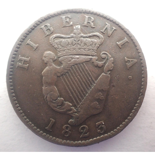 3041 - 1823 Hibernia copper farthing of George IV. P&P Group 0 (£5+VAT for the first lot and £1+VAT for sub... 