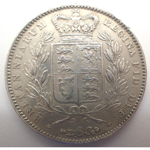 3070 - 1845 silver crown of Queen Victoria, Cinquefoil Stops. P&P Group 0 (£5+VAT for the first lot and £1+... 