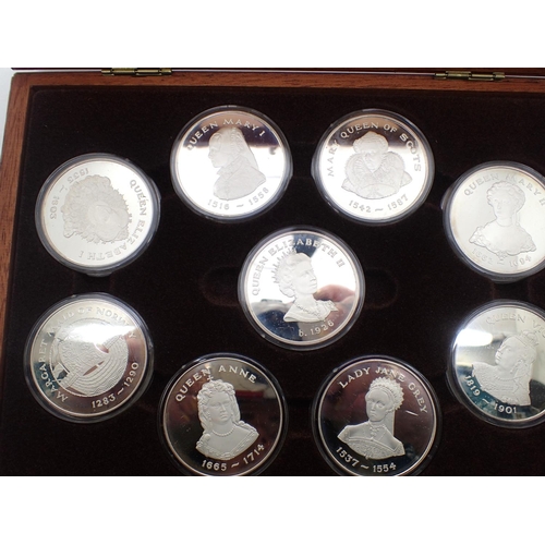 3116 - Set of five 9 Queens of The British Isles sterling silver medals. P&P Group 0 (£5+VAT for the first ... 