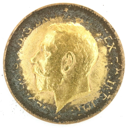 3129 - 1911 gold half sovereign of George V. P&P Group 1 (£14+VAT for the first lot and £1+VAT for subseque... 