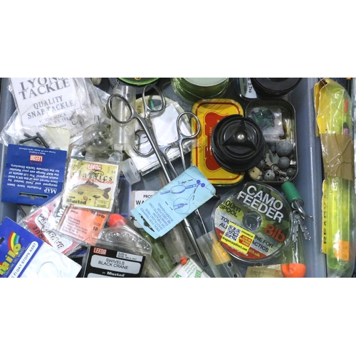 2025 - Mixed fishing tackle including lines. P&P Group 2 (£18+VAT for the first lot and £3+VAT for subseque... 