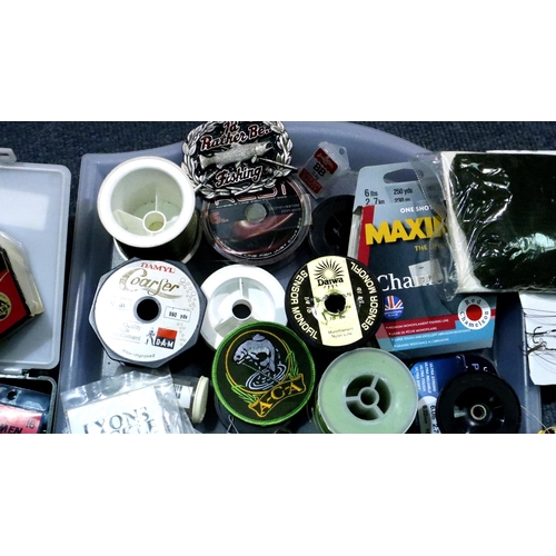 2025 - Mixed fishing tackle including lines. P&P Group 2 (£18+VAT for the first lot and £3+VAT for subseque... 