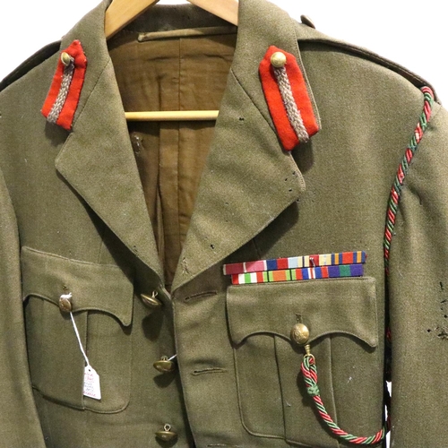 2033 - British WWII 1941 dated officers tunic, badged to the rank of Lieutenant Colonel with ribbon bar inc... 