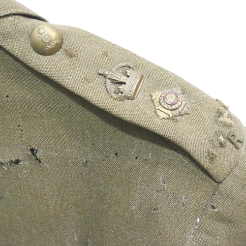 2033 - British WWII 1941 dated officers tunic, badged to the rank of Lieutenant Colonel with ribbon bar inc... 