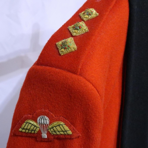 2060 - Royal Corps of Signals three piece mess dress uniform circa 1997-2009, Airborne Division, previously... 