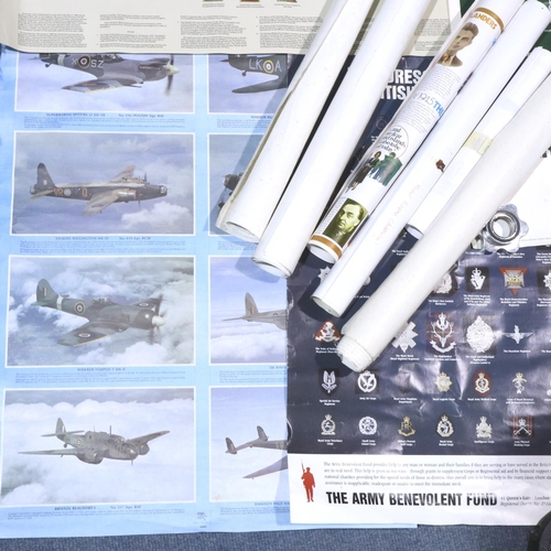 2086 - Fourteen mixed military related posters, including badge identification. P&P Group 2 (£18+VAT for th... 