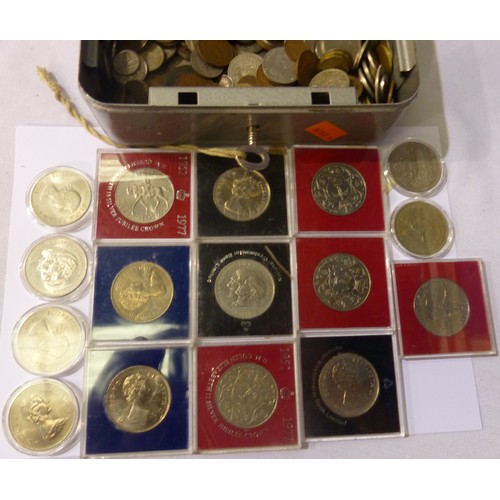 3132 - Tin cash box with key holding contents of mixed world coins. P&P Group 2 (£18+VAT for the first lot ... 