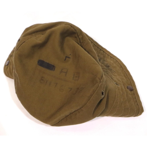 2156A - Two American Vietnam war period boonie hats and a Special Forces badged beret (3). P&P Group 2 (£18+... 