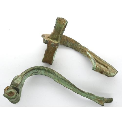 134 - Two large Roman, 3rd century crossbow fibula. P&P Group 0 (£5+VAT for the first lot and £1+VAT for s... 