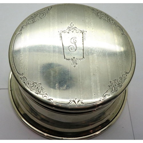 181 - Henry Birks (Canada) sterling silver trinket box inscribed with letter J to cover, D: 10 cm, 300g. P... 