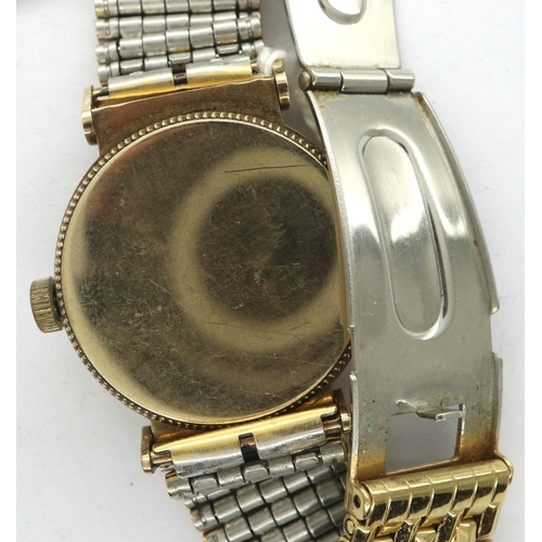 201 - Limit III: gents 9ct gold cased manual wind wristwatch on a gold plated steel bracelet, working at l... 