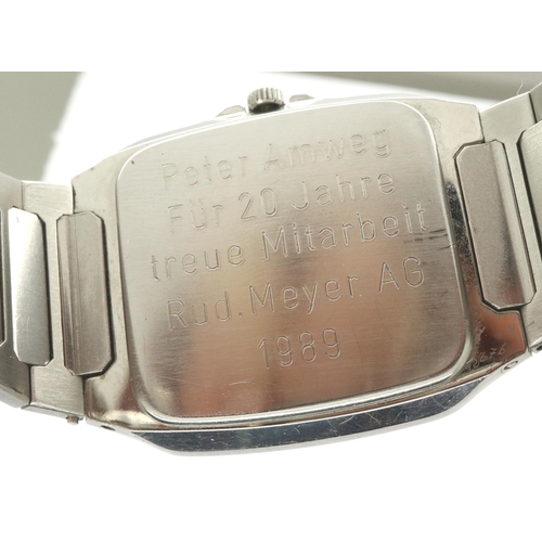 208 - Tissot F1: gents stainless steel wristwatch with white dial and silver hands, working at lotting. P&... 