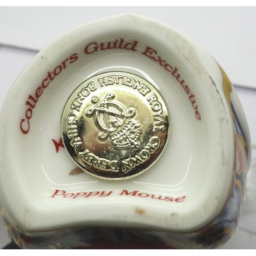 234 - Royal Crown Derby Poppy Mouse with gold stopper, H: 70 mm. No cracks, chips or visible restoration. ... 