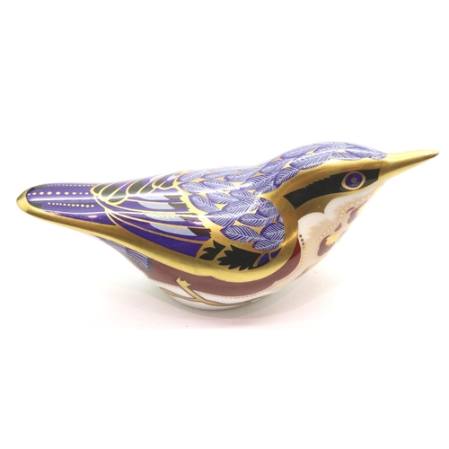 237 - Boxed Royal Crown Derby Nuthatch with gold stopper, H: 12 cm. No cracks, chips or visible restoratio... 