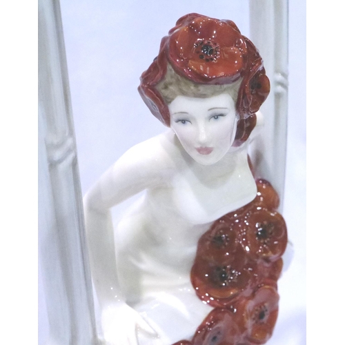 258 - Boxed Royal Doulton limited edition figurine, Autumn Harvest 68/250, H: 30 cm. No cracks, chips or v... 