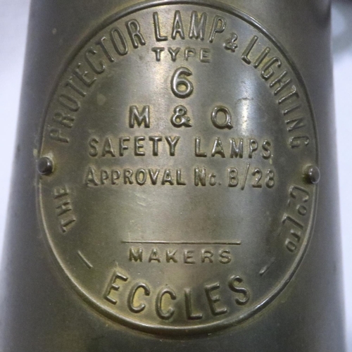 347 - Eccles miners safety lamp, H: 23 cm. P&P Group 2 (£18+VAT for the first lot and £3+VAT for subsequen... 