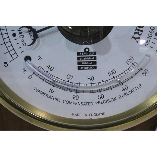 359 - Sewills of Liverpool temperature compensated Precision barometer. P&P Group 3 (£25+VAT for the first... 