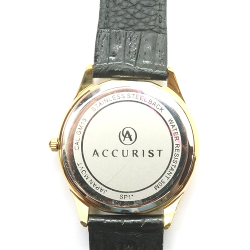 222B - Accurist: gents quartz wristwatch, working at lotting. P&P Group 1 (£14+VAT for the first lot and £1... 