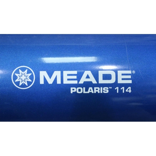 396 - Meade Polaris 114 telescope, D=114mm, F=900mm f/7.9 with 3 lenses, on an equatorial mount and extend... 