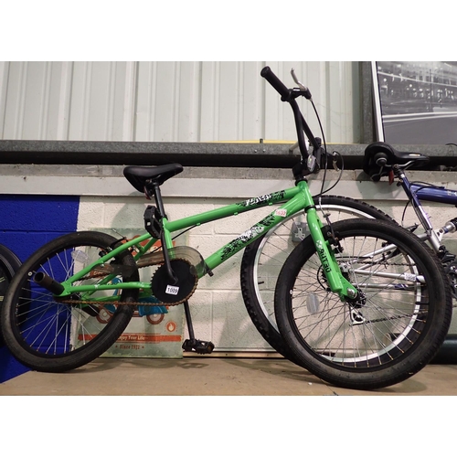 1009 - Flair Rat 3D green BMX with 11 inch frame. Not available for in-house P&P