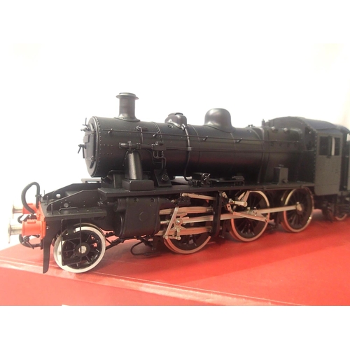 2037 - O gauge brass San Cheng, Bachmann brassworks class 2mt and tender, plain black. In excellent conditi... 