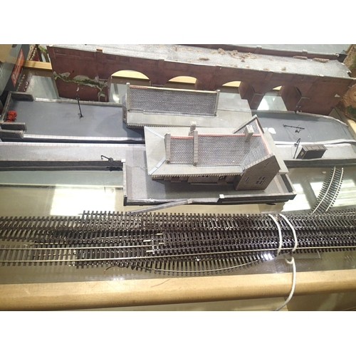 2110 - Quantity of OO scale buildings, scenics, track etc. All ex layout, mostly fair to good condition. No... 