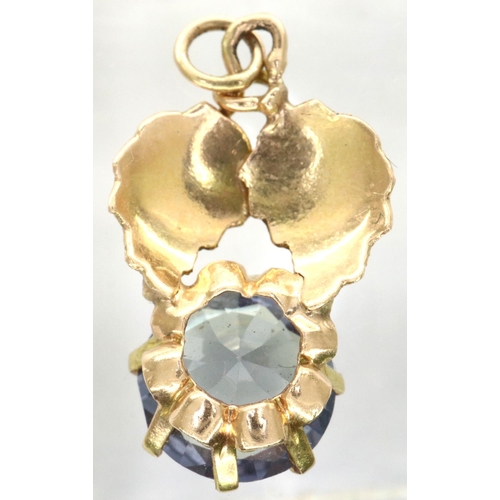 7 - Late 19th/early 20th century 14ct gold pendant set with a large sapphire, L: 20 mm, 1.3g. P&P Group ... 