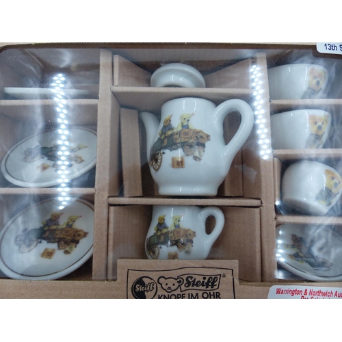 2162 - Two Steiff mini set porcelain dolls tea sets. P&P Group 1 (£14+VAT for the first lot and £1+VAT for ... 