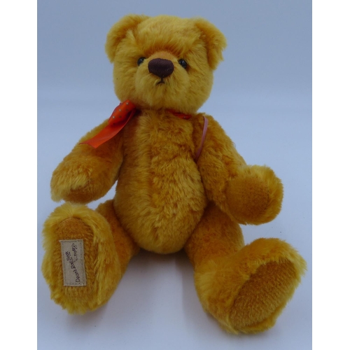 2170 - Deans Rag Book teddy bear circa 2006, production number 367 Hieronymus. P&P Group 1 (£14+VAT for the... 