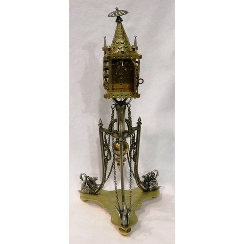 411 - Ornate brass mantel clock, requires attention, H: 41 cm, not working at lotting. Not available for i... 