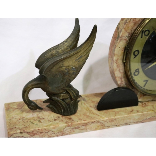 422 - Art Deco mantle clock on a marble base, working at lotting, L: 52 cm. Not available for in-house P&P