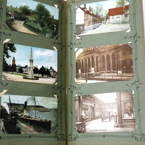 431 - Album of approximately 300 postcards. P&P Group 1 (£14+VAT for the first lot and £1+VAT for subseque... 