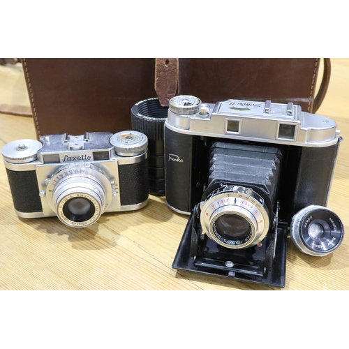 468 - Paxette & Proctor SVS cameras with a Solida 2 and accessories. P&P Group 2 (£18+VAT for the first lo... 