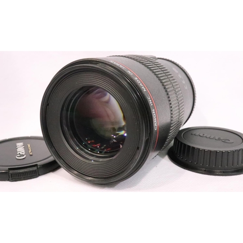 475 - Canon macro lens EF 100mm 1:2.8 L IS USM, image stabiliser ultrasonic. Excellent condition, minor lo... 