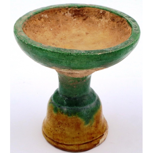 3054 - A Ming Dynasty glazed white clay pedestal, having a bowl form top supported on a shaped stand, D: 11... 