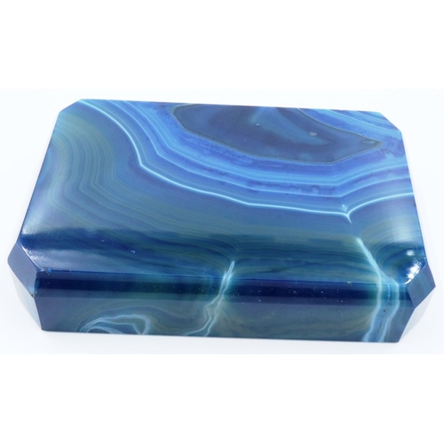 3076 - A large chalcedony blue banded agate block, with bevelled edges, 11 x 7 x 2 cm H. P&P Group 2 (£18+V... 