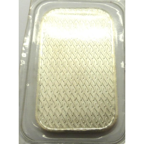 3020 - 999 fine silver one troy ounce ingot, Scottsdale. P&P Group 0 (£5+VAT for the first lot and £1+VAT f... 