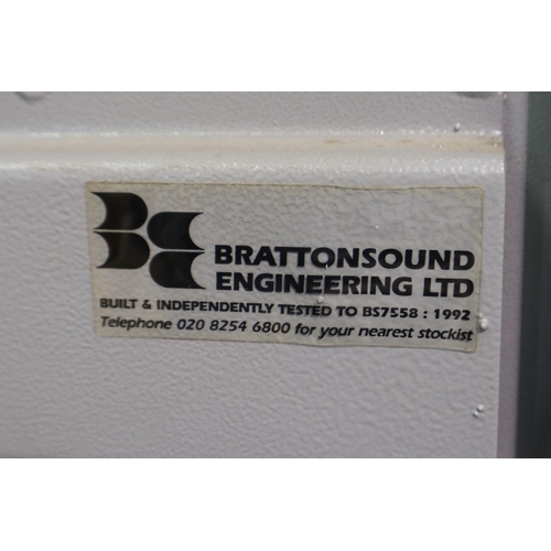 2014 - Brattonsound police approved five-section gun safe with four keys, Depth 20 cm. Not available for in... 