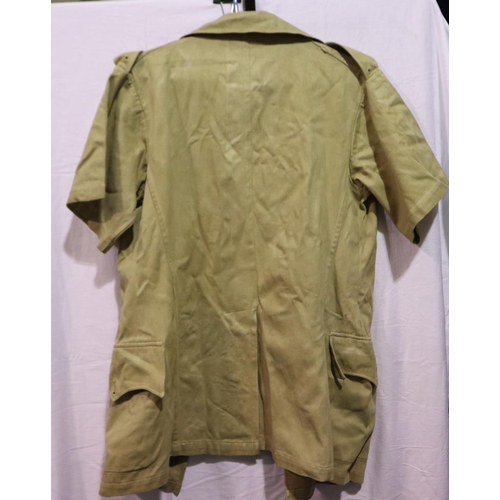 2040 - British WWII tropical issue tunic, lacking buttons and unbadged, approximate size S. P&P Group 2 (£1... 