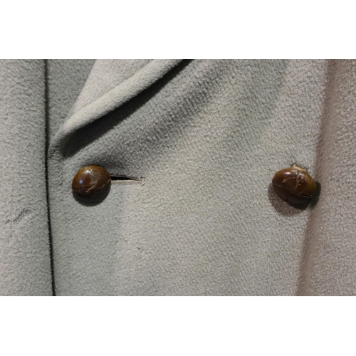 2055 - British Officers Private purchase Crombie woollen over coat, approximate size L. P&P Group 2 (£18+VA... 