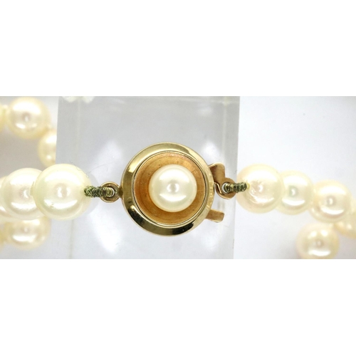 10 - Pearl choker with 9ct gold clasp, L: 45 cm. P&P Group 1 (£14+VAT for the first lot and £1+VAT for su... 