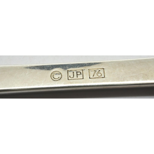 146 - Hallmarked silver Peter Jackson spoon, boxed, 29g. P&P Group 1 (£14+VAT for the first lot and £1+VAT... 