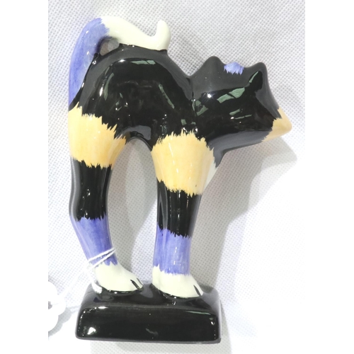 159 - Lorna Bailey cat, Rafa, H: 14 cm. No cracks, chips or visible restoration. P&P Group 1 (£14+VAT for ... 