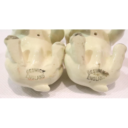 196 - Pair of miniature Beswick bulldogs, H: 70 mm. No chips, cracks or visible restoration. P&P Group 1 (... 