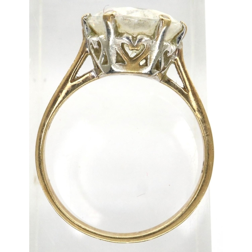 39 - 9ct gold solitaire ring, size M, 3.0g. P&P Group 1 (£14+VAT for the first lot and £1+VAT for subsequ... 