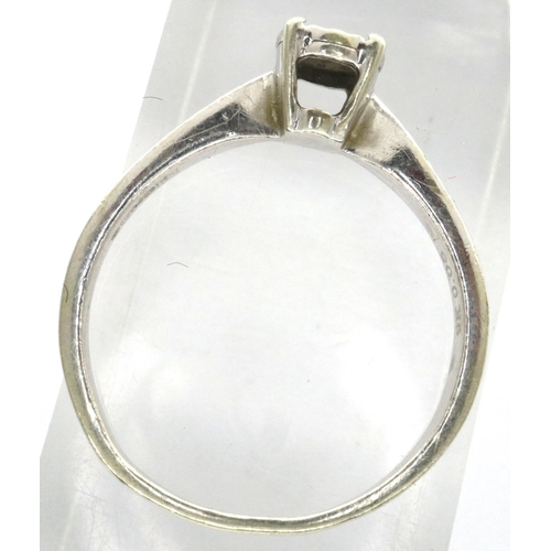 47 - 9ct white gold ring set with seven diamonds, size O/P, 2.1g. P&P Group 1 (£14+VAT for the first lot ... 