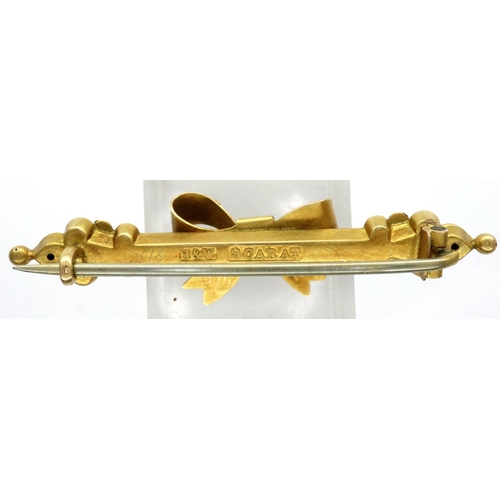 6 - Victorian 9ct gold bar brooch with bow design, L: 45 mm, 1.7g. P&P Group 1 (£14+VAT for the first lo... 